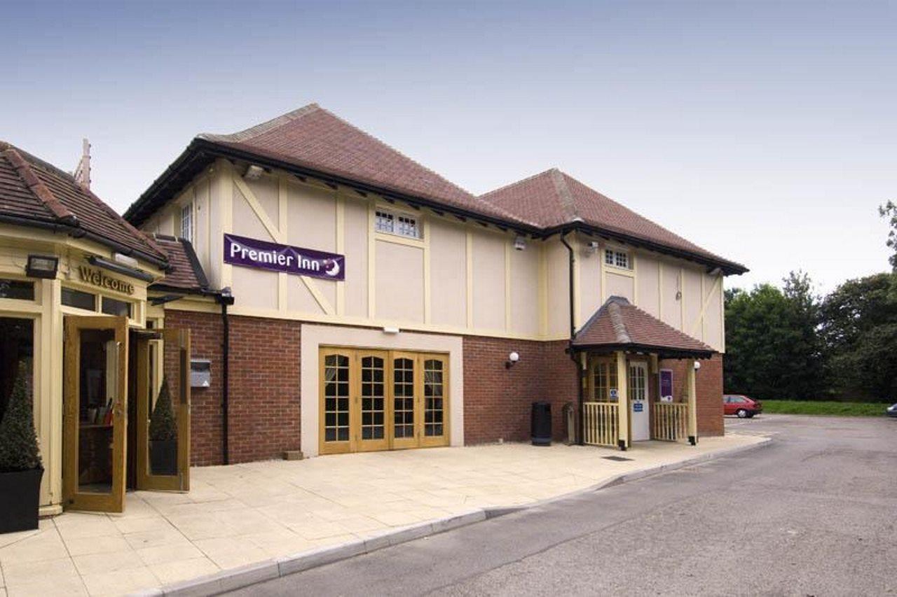 Premier Inn Lymington Extérieur photo